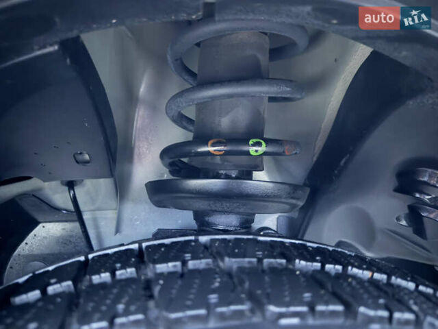 Черный Рено Трафик, объемом двигателя 2 л и пробегом 198 тыс. км за 21850 $, фото 117 на Automoto.ua