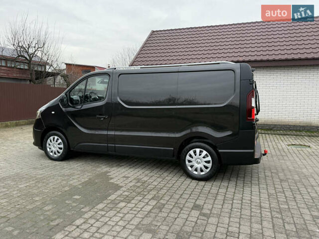Черный Рено Трафик, объемом двигателя 2 л и пробегом 198 тыс. км за 21850 $, фото 19 на Automoto.ua