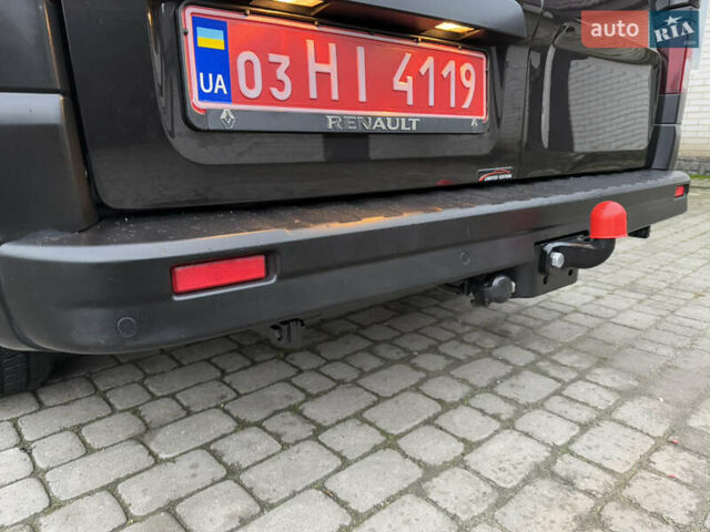 Черный Рено Трафик, объемом двигателя 2 л и пробегом 198 тыс. км за 21850 $, фото 82 на Automoto.ua
