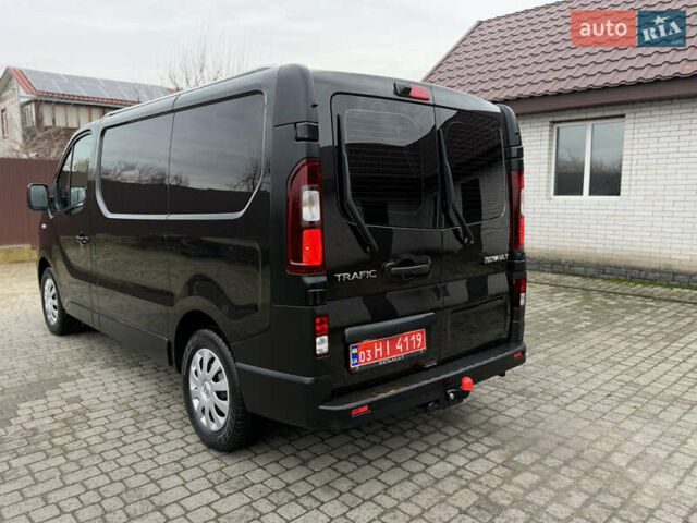 Черный Рено Трафик, объемом двигателя 2 л и пробегом 198 тыс. км за 21850 $, фото 24 на Automoto.ua