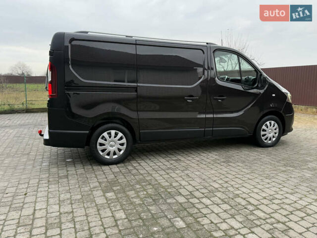 Черный Рено Трафик, объемом двигателя 2 л и пробегом 198 тыс. км за 21850 $, фото 150 на Automoto.ua
