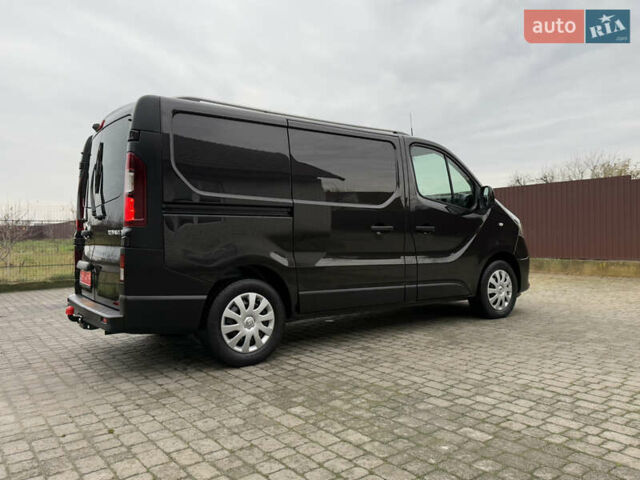 Черный Рено Трафик, объемом двигателя 2 л и пробегом 198 тыс. км за 21850 $, фото 33 на Automoto.ua