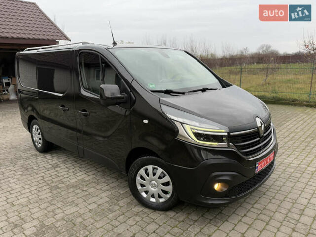 Черный Рено Трафик, объемом двигателя 2 л и пробегом 198 тыс. км за 21850 $, фото 10 на Automoto.ua
