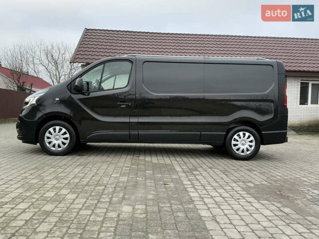 Чорний Рено Трафік, об'ємом двигуна 2 л та пробігом 189 тис. км за 22999 $, фото 17 на Automoto.ua