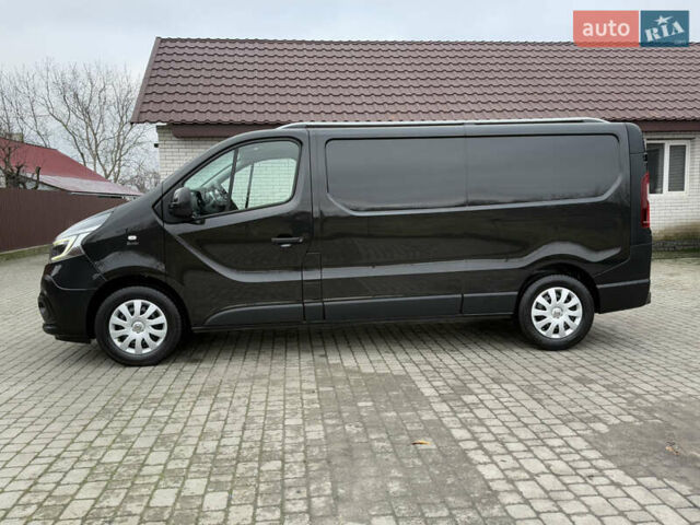 Чорний Рено Трафік, об'ємом двигуна 2 л та пробігом 189 тис. км за 22999 $, фото 16 на Automoto.ua