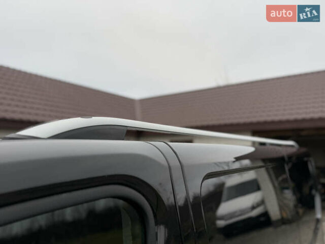 Чорний Рено Трафік, об'ємом двигуна 2 л та пробігом 189 тис. км за 22999 $, фото 103 на Automoto.ua