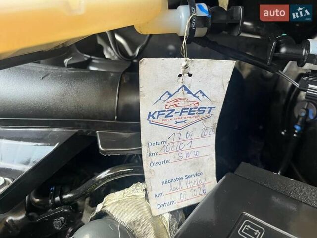 Черный Рено Трафик, объемом двигателя 2 л и пробегом 110 тыс. км за 16800 $, фото 18 на Automoto.ua