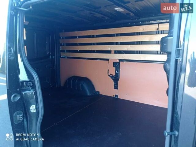 Чорний Рено Трафік, об'ємом двигуна 2 л та пробігом 123 тис. км за 18900 $, фото 24 на Automoto.ua