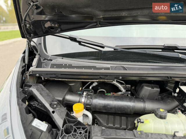 Черный Рено Трафик, объемом двигателя 2 л и пробегом 117 тыс. км за 21300 $, фото 27 на Automoto.ua