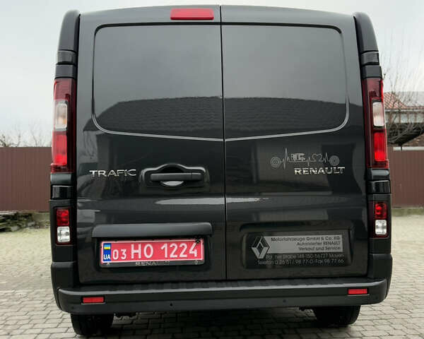 Чорний Рено Трафік, об'ємом двигуна 2 л та пробігом 189 тис. км за 22999 $, фото 24 на Automoto.ua