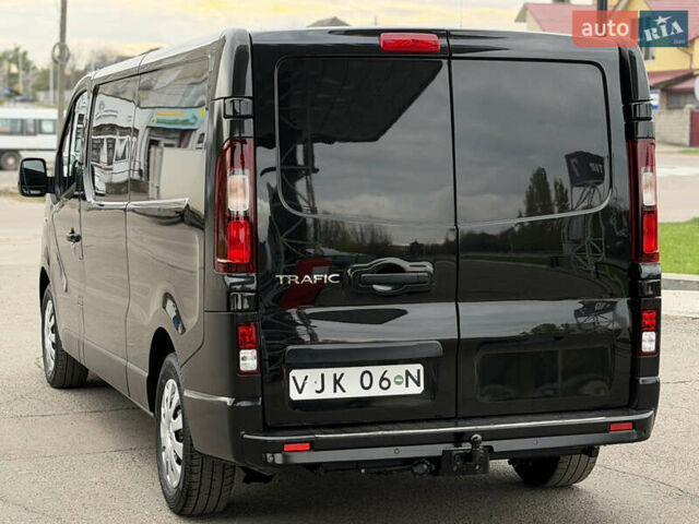 Черный Рено Трафик, объемом двигателя 2 л и пробегом 117 тыс. км за 21300 $, фото 11 на Automoto.ua