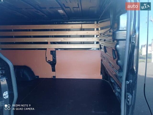 Чорний Рено Трафік, об'ємом двигуна 2 л та пробігом 123 тис. км за 18900 $, фото 25 на Automoto.ua