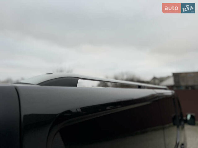 Чорний Рено Трафік, об'ємом двигуна 2 л та пробігом 189 тис. км за 22999 $, фото 104 на Automoto.ua