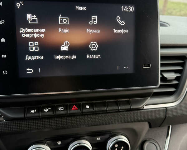 Черный Рено Трафик, объемом двигателя 2 л и пробегом 74 тыс. км за 29900 $, фото 39 на Automoto.ua