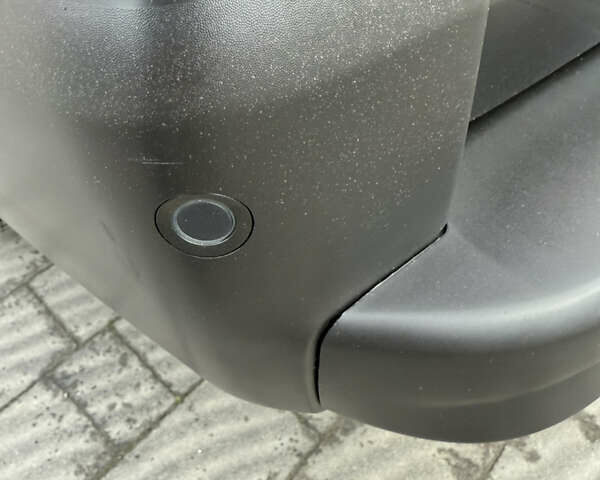 Черный Рено Трафик, объемом двигателя 2 л и пробегом 74 тыс. км за 29900 $, фото 27 на Automoto.ua