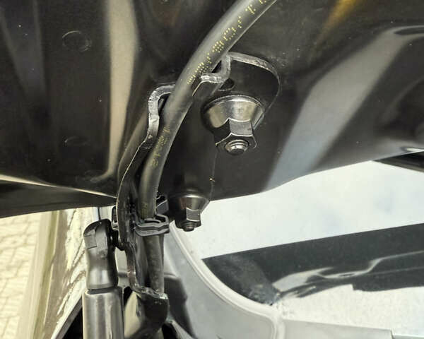 Черный Рено Трафик, объемом двигателя 2 л и пробегом 74 тыс. км за 29900 $, фото 46 на Automoto.ua