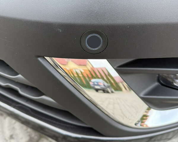 Черный Рено Трафик, объемом двигателя 2 л и пробегом 74 тыс. км за 29900 $, фото 44 на Automoto.ua