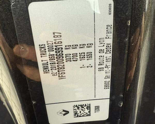 Черный Рено Трафик, объемом двигателя 2 л и пробегом 74 тыс. км за 29900 $, фото 50 на Automoto.ua