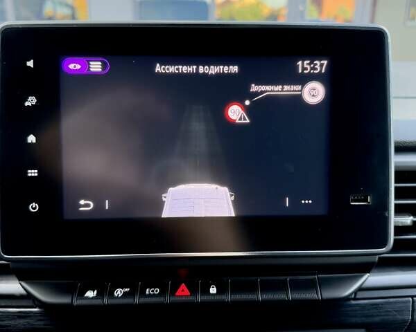 Черный Рено Трафик, объемом двигателя 2 л и пробегом 81 тыс. км за 27900 $, фото 72 на Automoto.ua