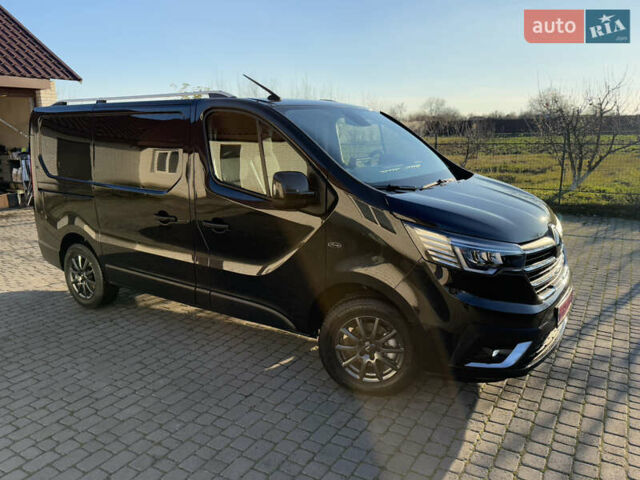 Черный Рено Трафик, объемом двигателя 2 л и пробегом 179 тыс. км за 23450 $, фото 11 на Automoto.ua