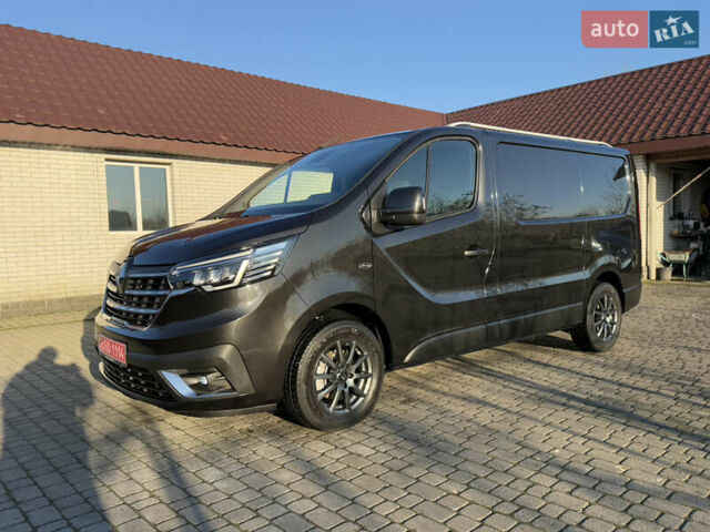 Черный Рено Трафик, объемом двигателя 2 л и пробегом 179 тыс. км за 23450 $, фото 12 на Automoto.ua