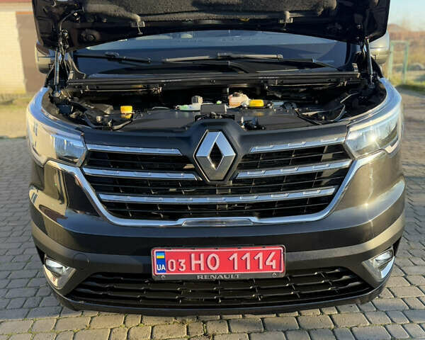 Черный Рено Трафик, объемом двигателя 2 л и пробегом 179 тыс. км за 23450 $, фото 112 на Automoto.ua