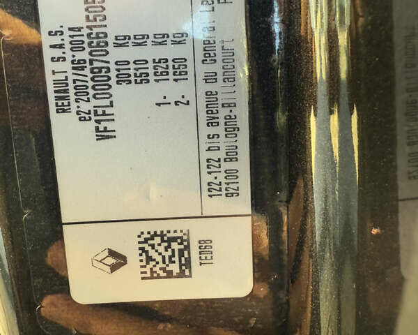 Черный Рено Трафик, объемом двигателя 2 л и пробегом 179 тыс. км за 23450 $, фото 128 на Automoto.ua