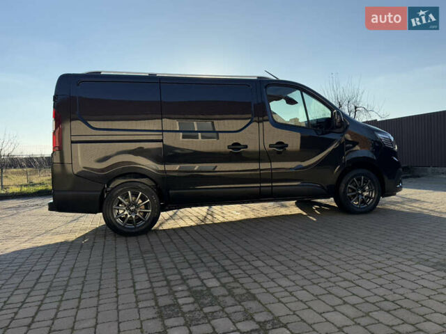 Черный Рено Трафик, объемом двигателя 2 л и пробегом 179 тыс. км за 23450 $, фото 33 на Automoto.ua