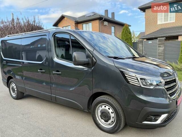 Черный Рено Трафик, объемом двигателя 2 л и пробегом 81 тыс. км за 27900 $, фото 26 на Automoto.ua