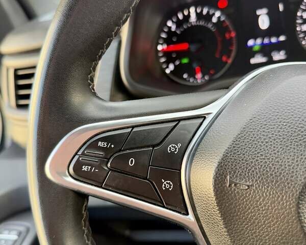 Черный Рено Трафик, объемом двигателя 2 л и пробегом 81 тыс. км за 27900 $, фото 67 на Automoto.ua