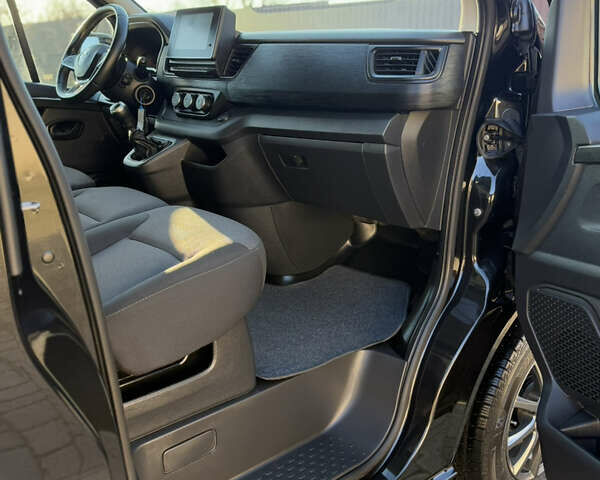 Черный Рено Трафик, объемом двигателя 2 л и пробегом 179 тыс. км за 23450 $, фото 77 на Automoto.ua