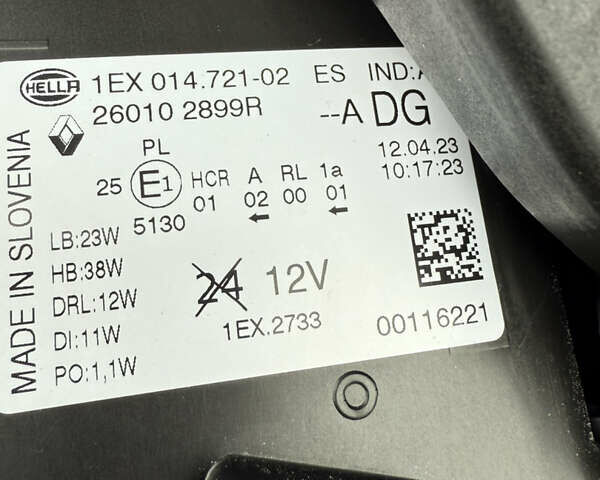 Черный Рено Трафик, объемом двигателя 2 л и пробегом 65 тыс. км за 29900 $, фото 47 на Automoto.ua