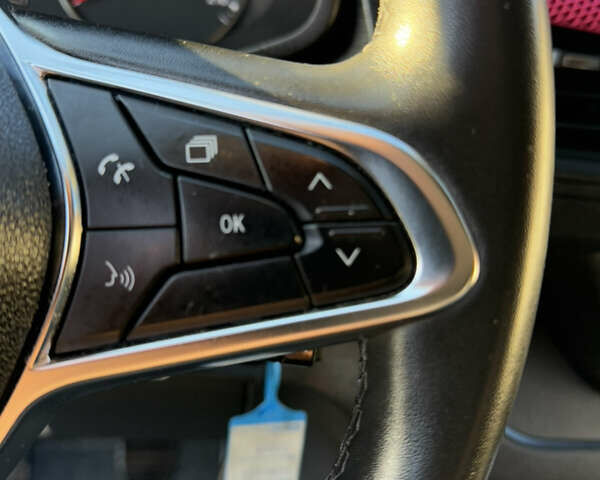 Черный Рено Трафик, объемом двигателя 2 л и пробегом 179 тыс. км за 23450 $, фото 93 на Automoto.ua