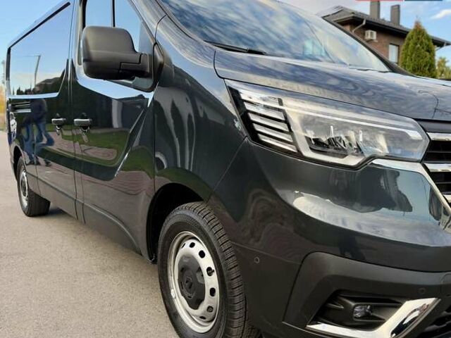 Черный Рено Трафик, объемом двигателя 2 л и пробегом 81 тыс. км за 27900 $, фото 11 на Automoto.ua