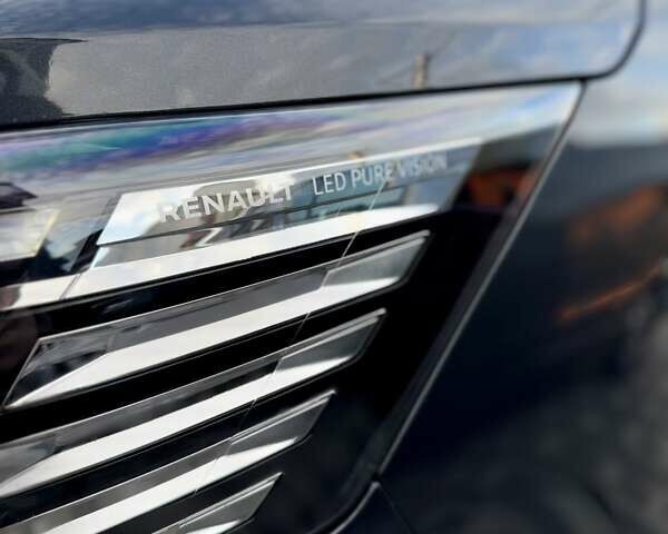 Черный Рено Трафик, объемом двигателя 2 л и пробегом 81 тыс. км за 27900 $, фото 29 на Automoto.ua