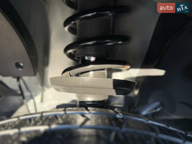 Черный Рено Трафик, объемом двигателя 2 л и пробегом 179 тыс. км за 23450 $, фото 116 на Automoto.ua