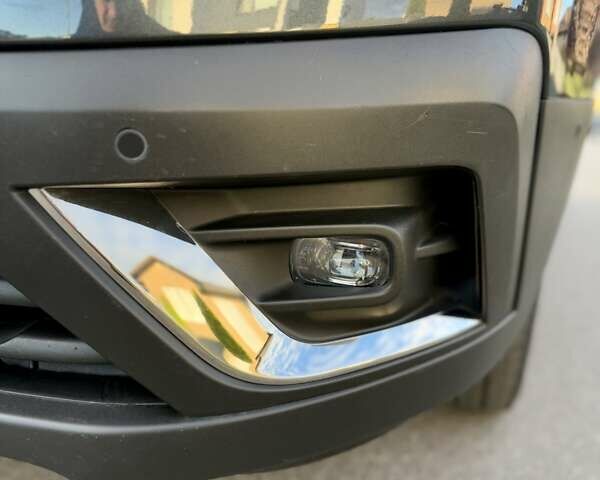 Черный Рено Трафик, объемом двигателя 2 л и пробегом 81 тыс. км за 27900 $, фото 37 на Automoto.ua