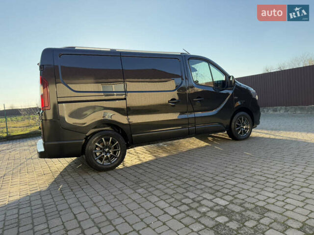 Черный Рено Трафик, объемом двигателя 2 л и пробегом 179 тыс. км за 23450 $, фото 149 на Automoto.ua