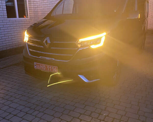 Черный Рено Трафик, объемом двигателя 2 л и пробегом 179 тыс. км за 23450 $, фото 42 на Automoto.ua