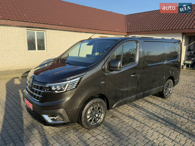 Черный Рено Трафик, объемом двигателя 2 л и пробегом 179 тыс. км за 23450 $, фото 14 на Automoto.ua
