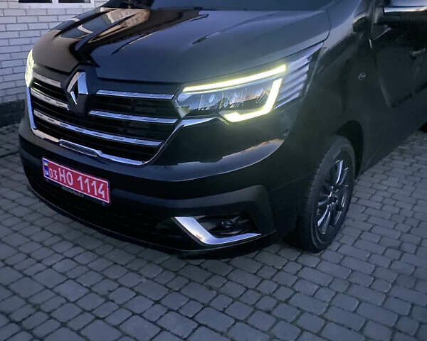 Черный Рено Трафик, объемом двигателя 2 л и пробегом 179 тыс. км за 23450 $, фото 45 на Automoto.ua