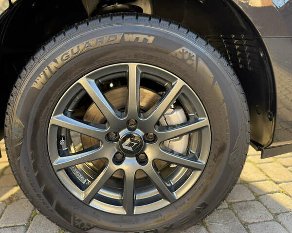 Черный Рено Трафик, объемом двигателя 2 л и пробегом 179 тыс. км за 23450 $, фото 122 на Automoto.ua