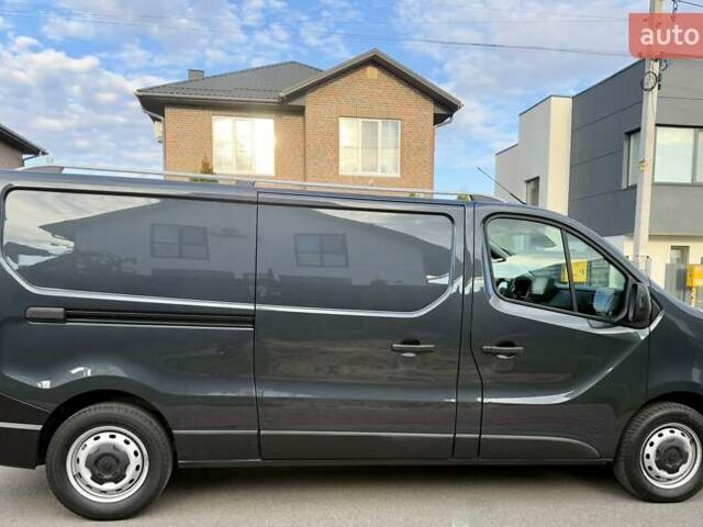 Черный Рено Трафик, объемом двигателя 2 л и пробегом 81 тыс. км за 27900 $, фото 5 на Automoto.ua