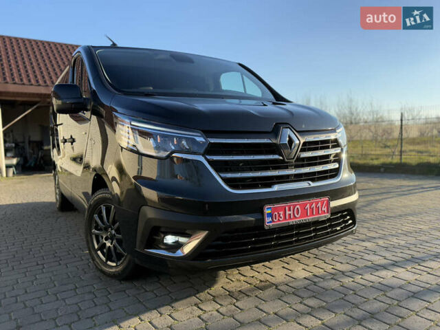 Черный Рено Трафик, объемом двигателя 2 л и пробегом 179 тыс. км за 23450 $, фото 7 на Automoto.ua