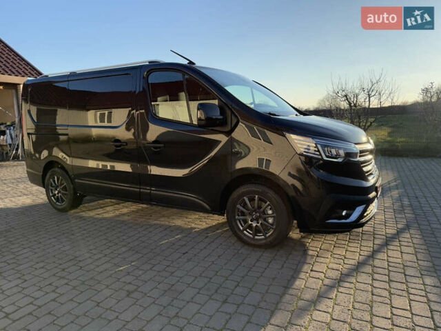 Черный Рено Трафик, объемом двигателя 2 л и пробегом 179 тыс. км за 23450 $, фото 152 на Automoto.ua