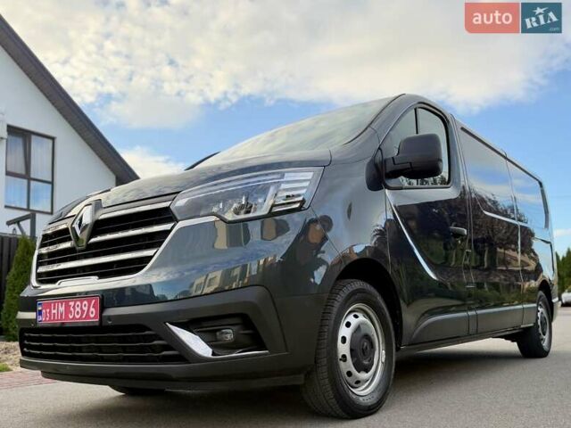 Черный Рено Трафик, объемом двигателя 2 л и пробегом 81 тыс. км за 27900 $, фото 12 на Automoto.ua