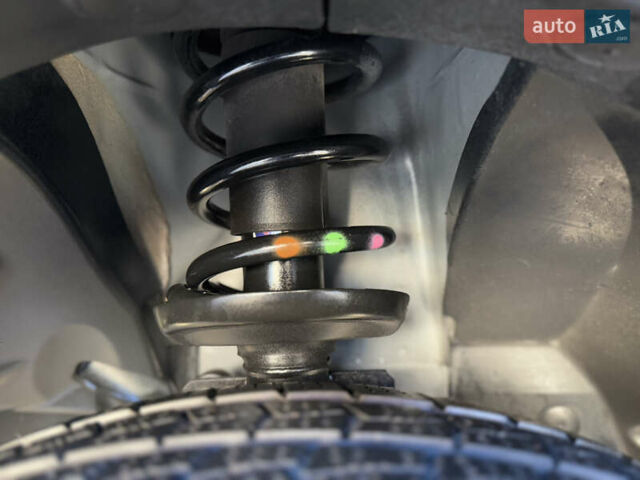 Черный Рено Трафик, объемом двигателя 2 л и пробегом 179 тыс. км за 23450 $, фото 123 на Automoto.ua