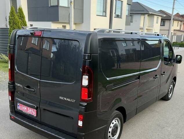 Черный Рено Трафик, объемом двигателя 2 л и пробегом 81 тыс. км за 27900 $, фото 20 на Automoto.ua