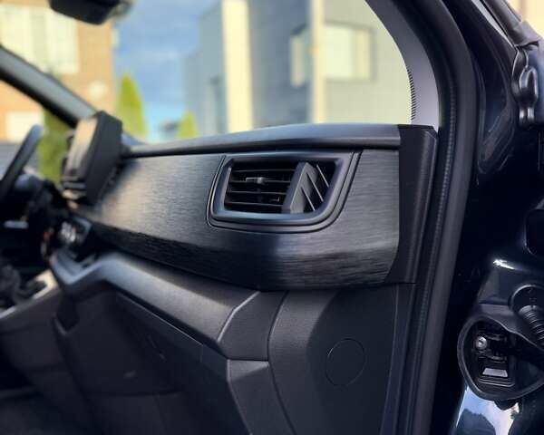 Черный Рено Трафик, объемом двигателя 2 л и пробегом 81 тыс. км за 27900 $, фото 63 на Automoto.ua