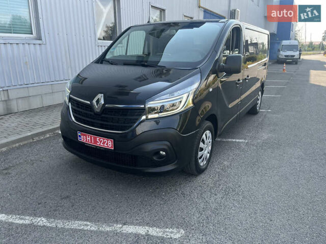 Черный Рено Трафик, объемом двигателя 2 л и пробегом 218 тыс. км за 18300 $, фото 9 на Automoto.ua